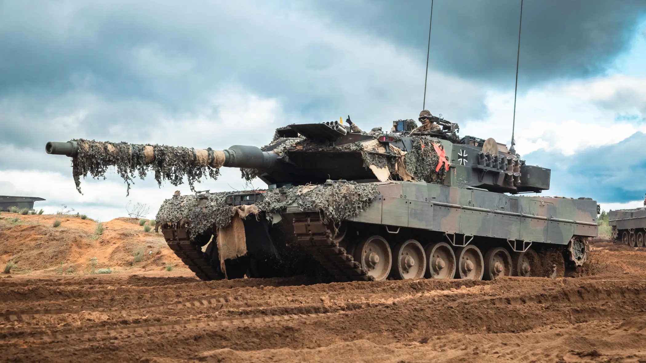 Een Duitse tank op het oefenterrein in het Litouwse Pabrade.