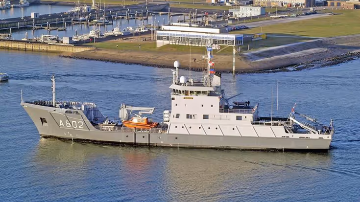 Archieffoto van schip De Snellius.