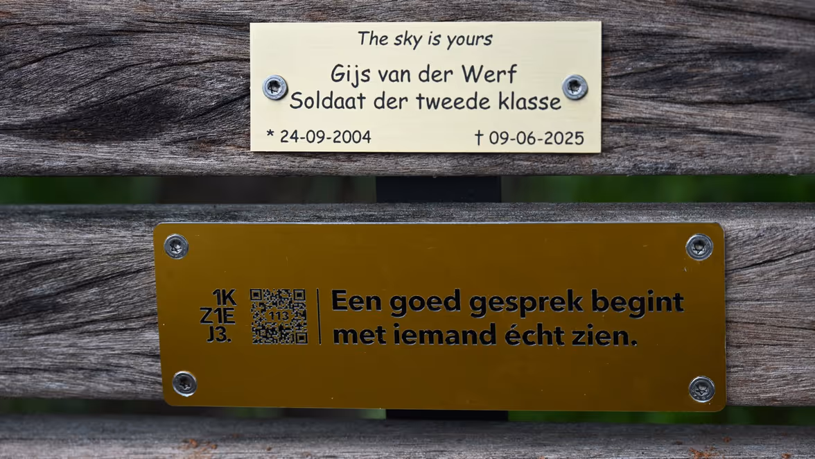 Het plaatje van 113 met daarboven een plaatje voor Gijs.  