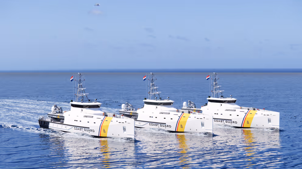 Artist impressie van 3 nieuwe schepen voor de kustwacht.