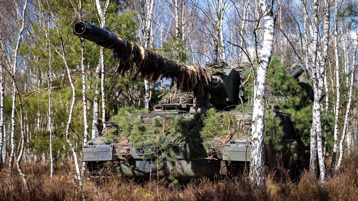 Bl2 Een Pansterhouwitser 2000 Nl (1)