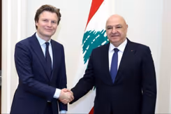 Minister Brekelmans en de Libanese president Joseph Aoun.
