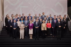 Groepsfoto ministers van defensie EU.